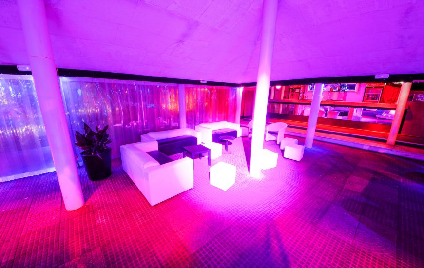 Black Hole Milano | Discoteche e night club a Milano per feste e musica dal vivo | immagine Sala Colonne