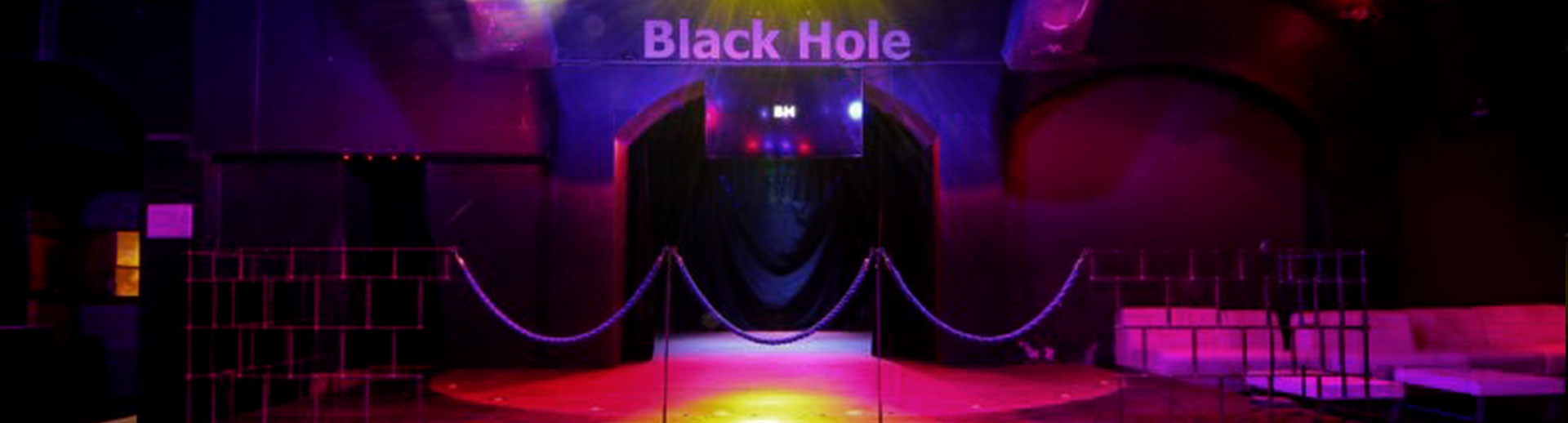 Black Hole Milano | Discoteche e night club a Milano per feste e musica dal vivo | immagine Sala Login